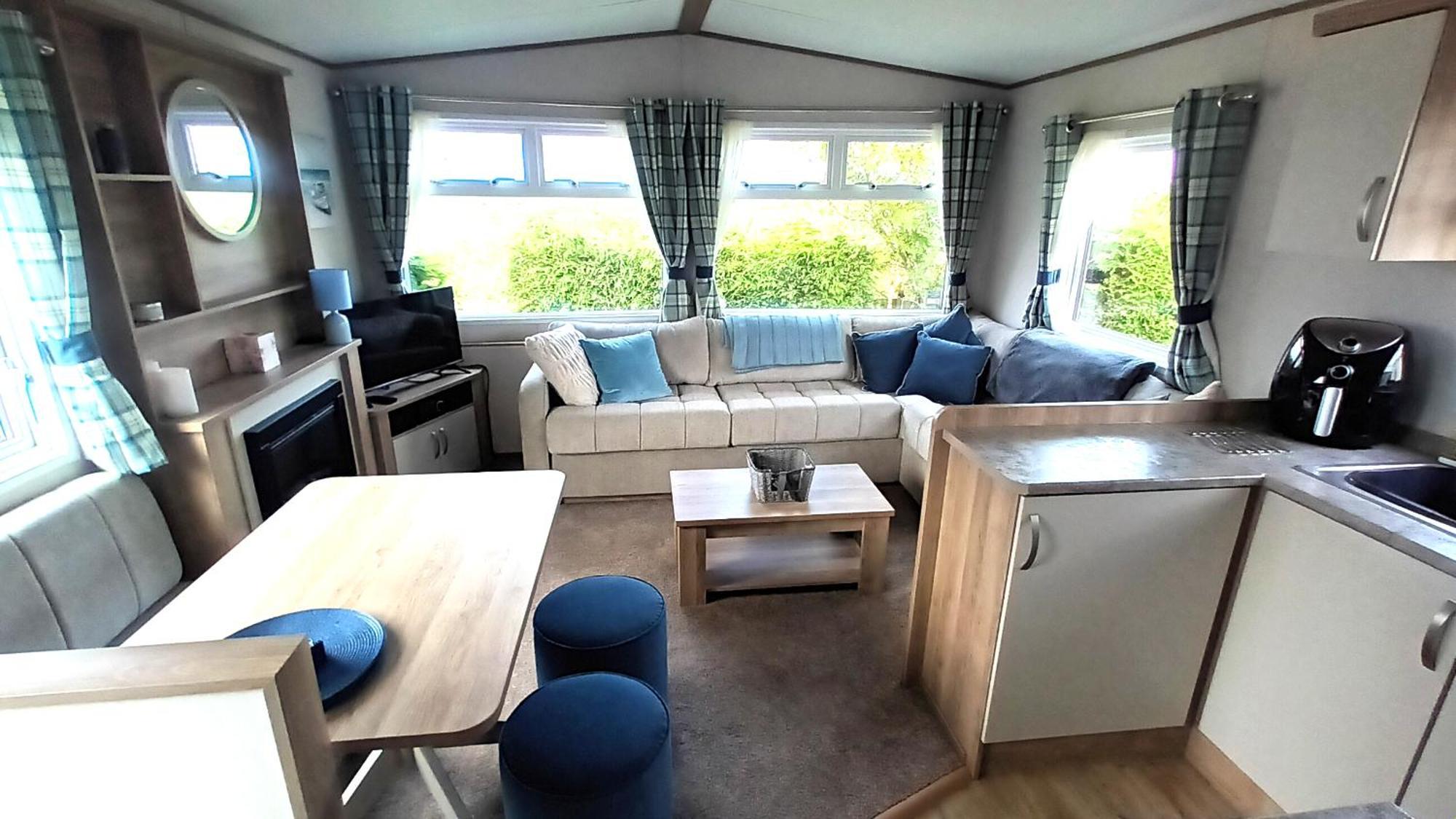 Suki - Up To 6 Berth Cabin, New. Tain Exterior photo